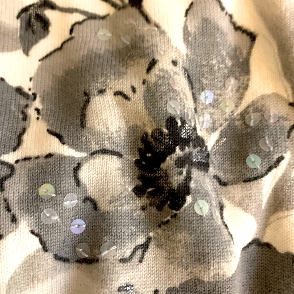 Alfred Dunner sweater. Like new condition.